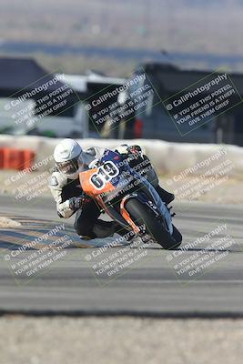 media/Sep-20-2025-Race Pace (Sat) [[d4e1b33f4d]]/Verified/Turn 2 (920am)/